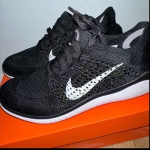 Women’s Nike Free RN 2018